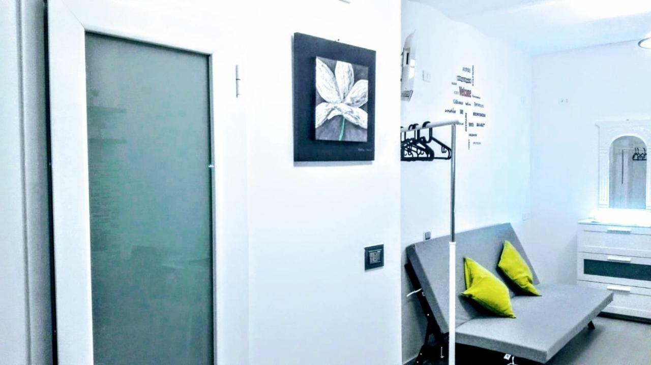 House Mattia Apartment บารี ภายนอก รูปภาพ